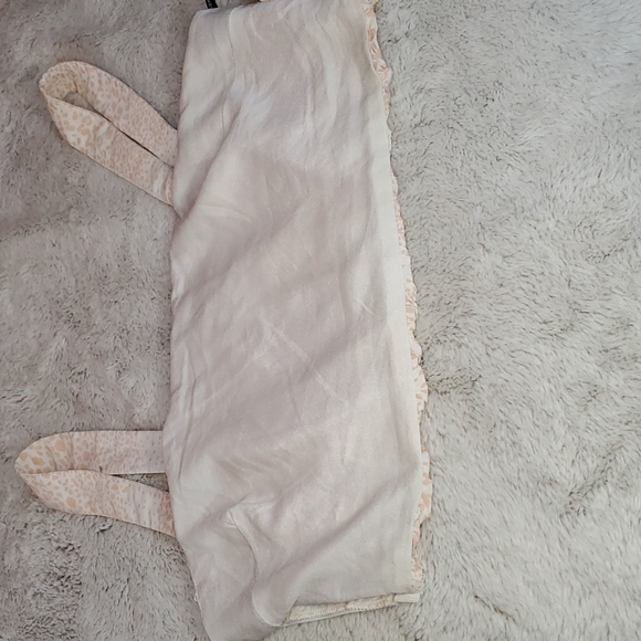 FOREVER 21 Shoulder Strap Crop Top. Off-white w/Peach Animal Print-Side Zip-Sz M - Picture 10 of 10